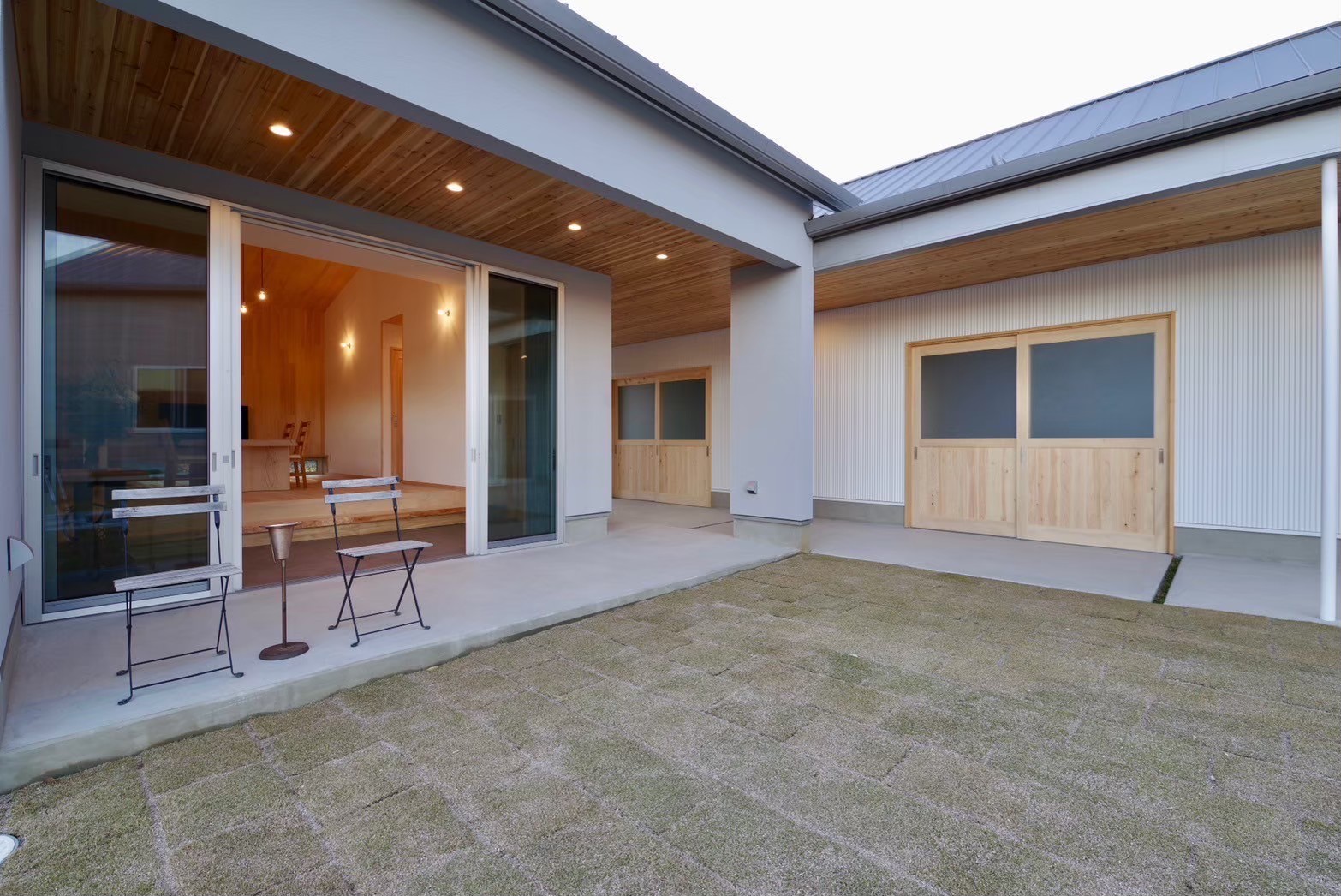 木の質感が心地いいLDK